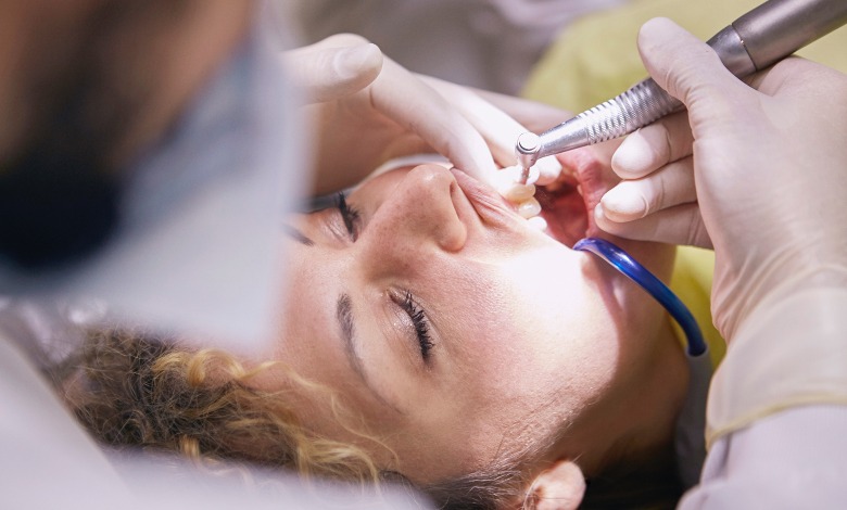Rotten Teeth Signs